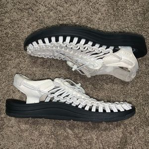 Off white roped Uneek Keen